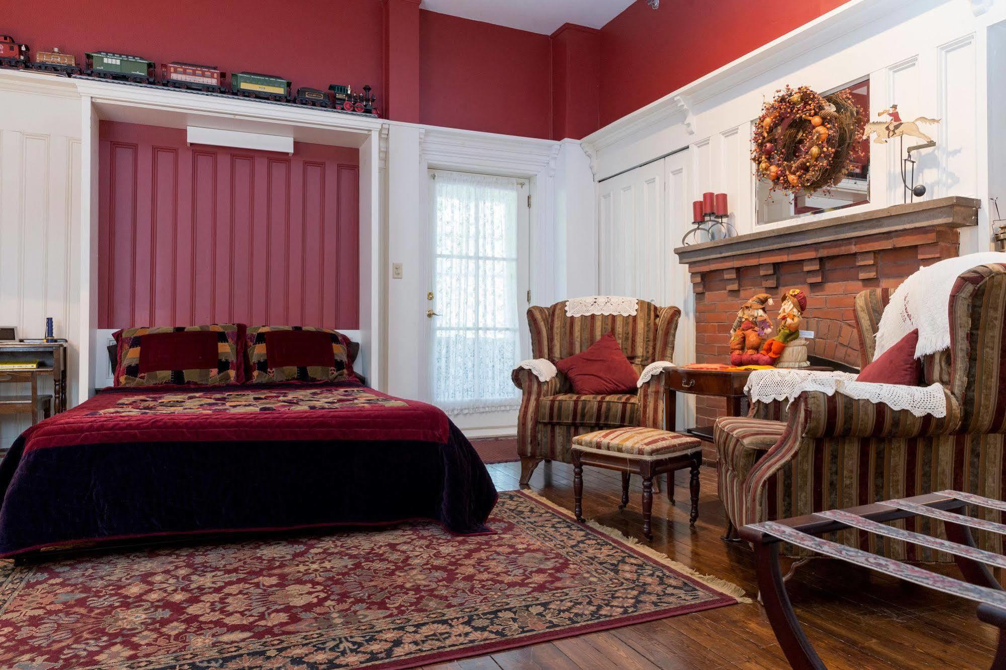Fitzroy Hall Charlottetown Extérieur photo