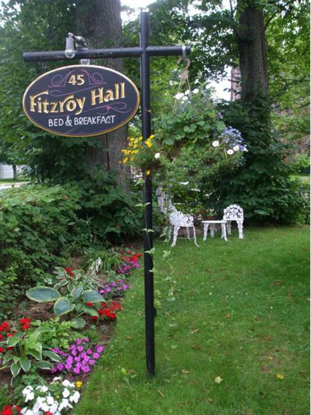 Fitzroy Hall Charlottetown Extérieur photo